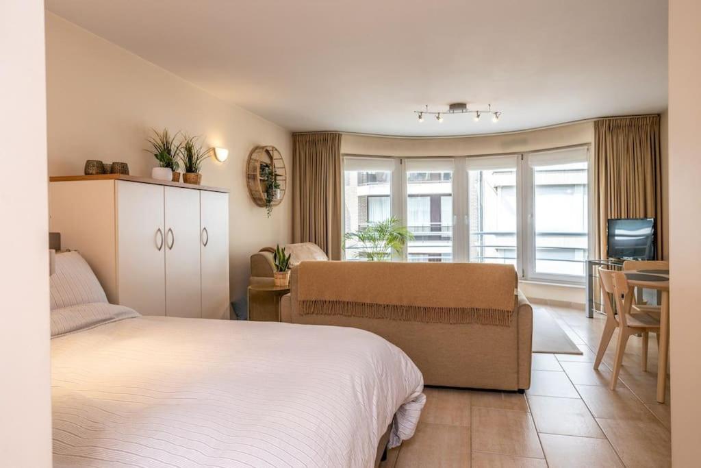 Top Studio Knokke Bij Zeedijk! Bagian luar foto